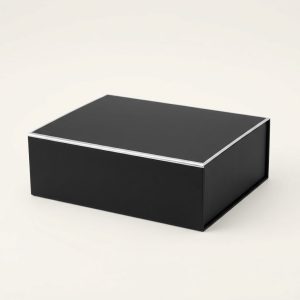 Onyx North Gift Box